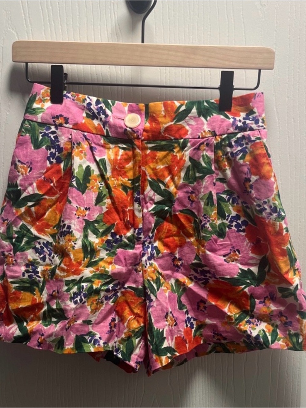 Zara Floral High-Waist Cotton Shorts in Pink XS